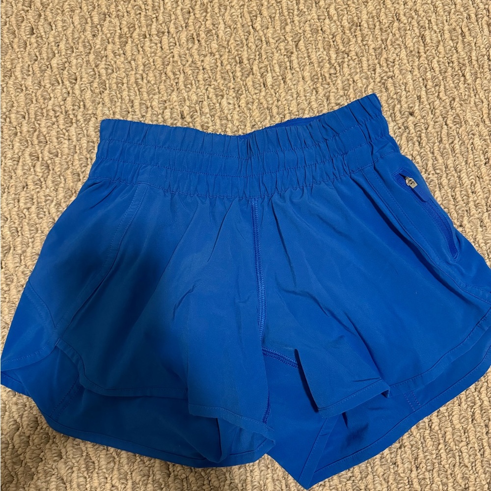 Lulu lemon shorts size 4 with 4 inch inseam